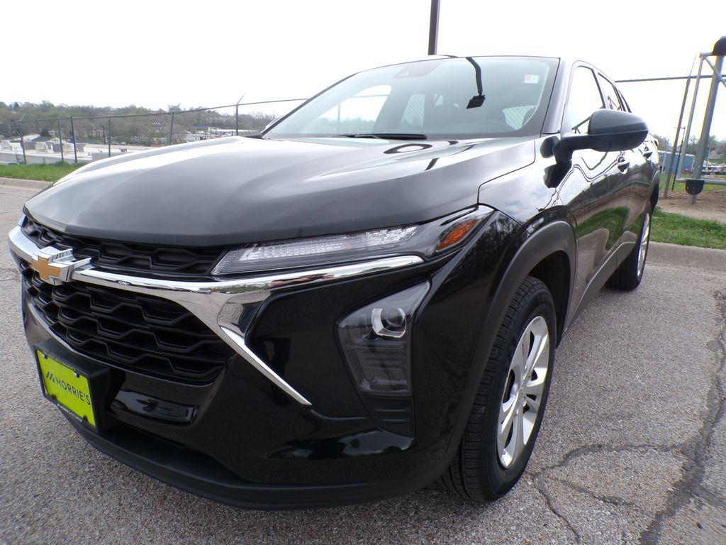 2024 Chevrolet Trax LS
