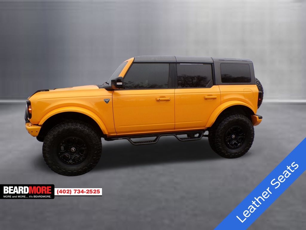 2021 Ford Bronco First Edition photo 3
