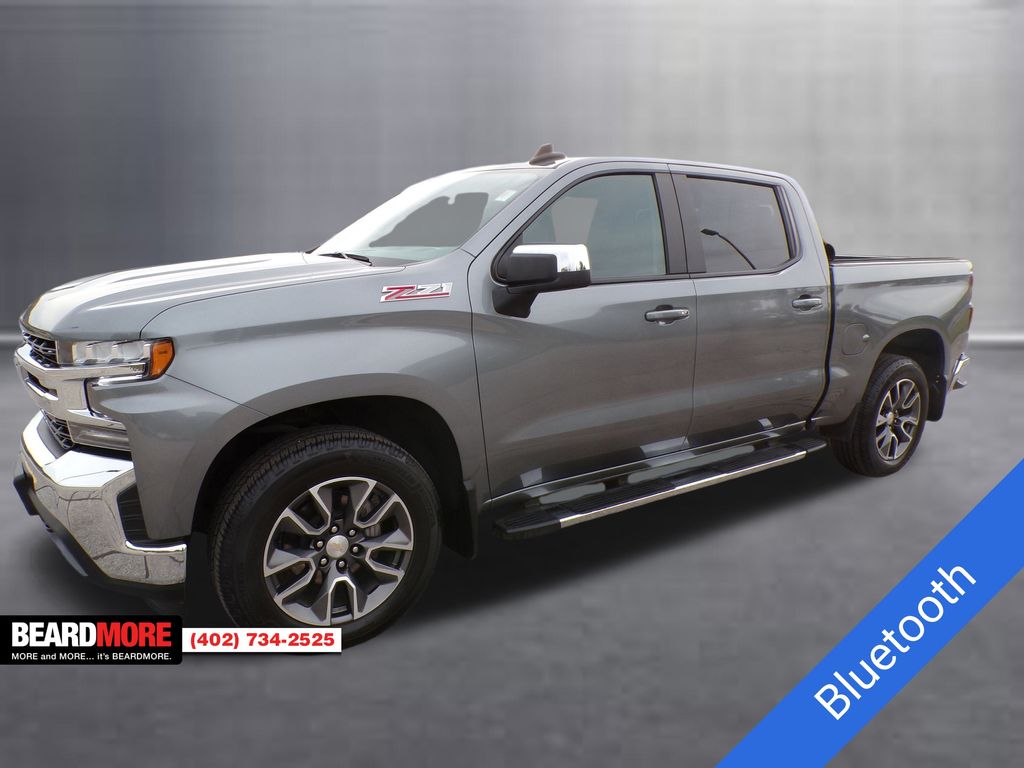 2022 Chevrolet Silverado 1500 LT photo 3