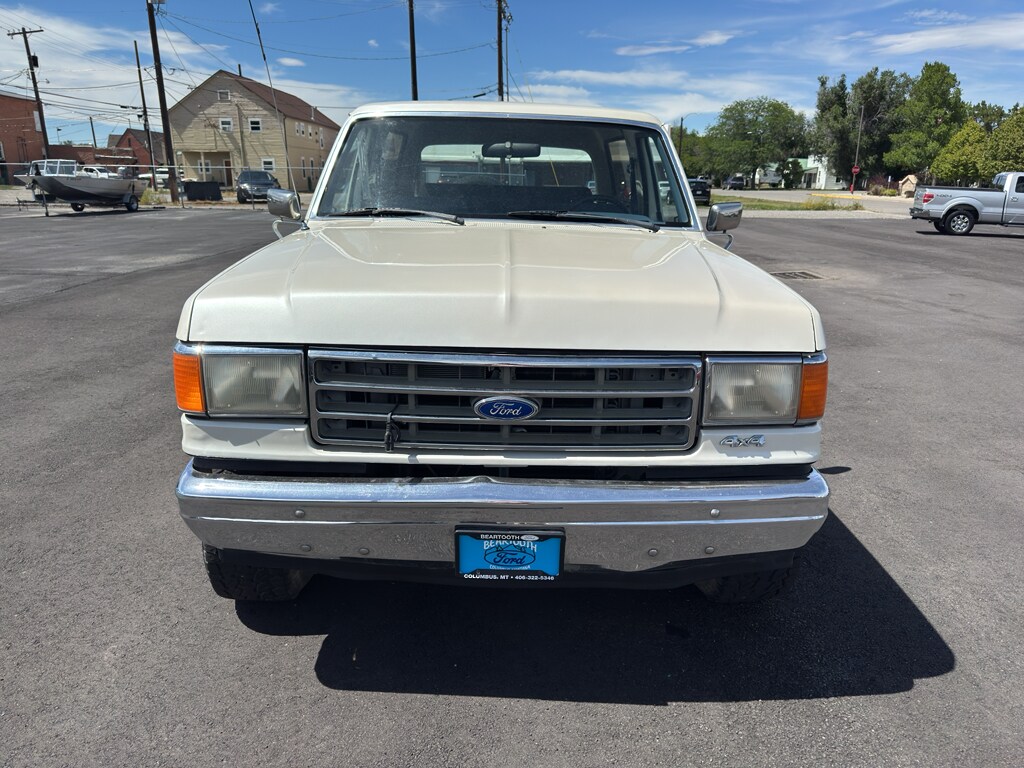 1988 Ford Bronco Base photo 2