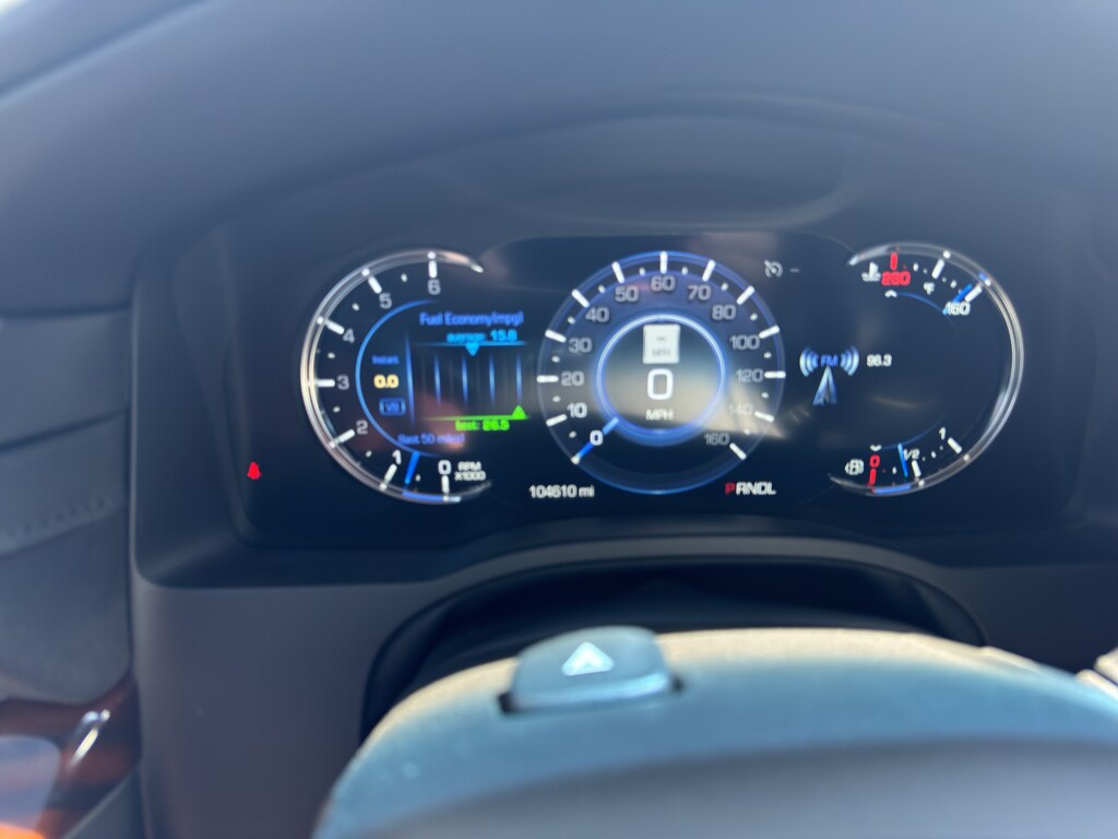 2020 Cadillac Escalade ESV Premium Luxury - Photo 20