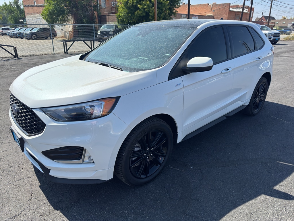2022 Ford Edge