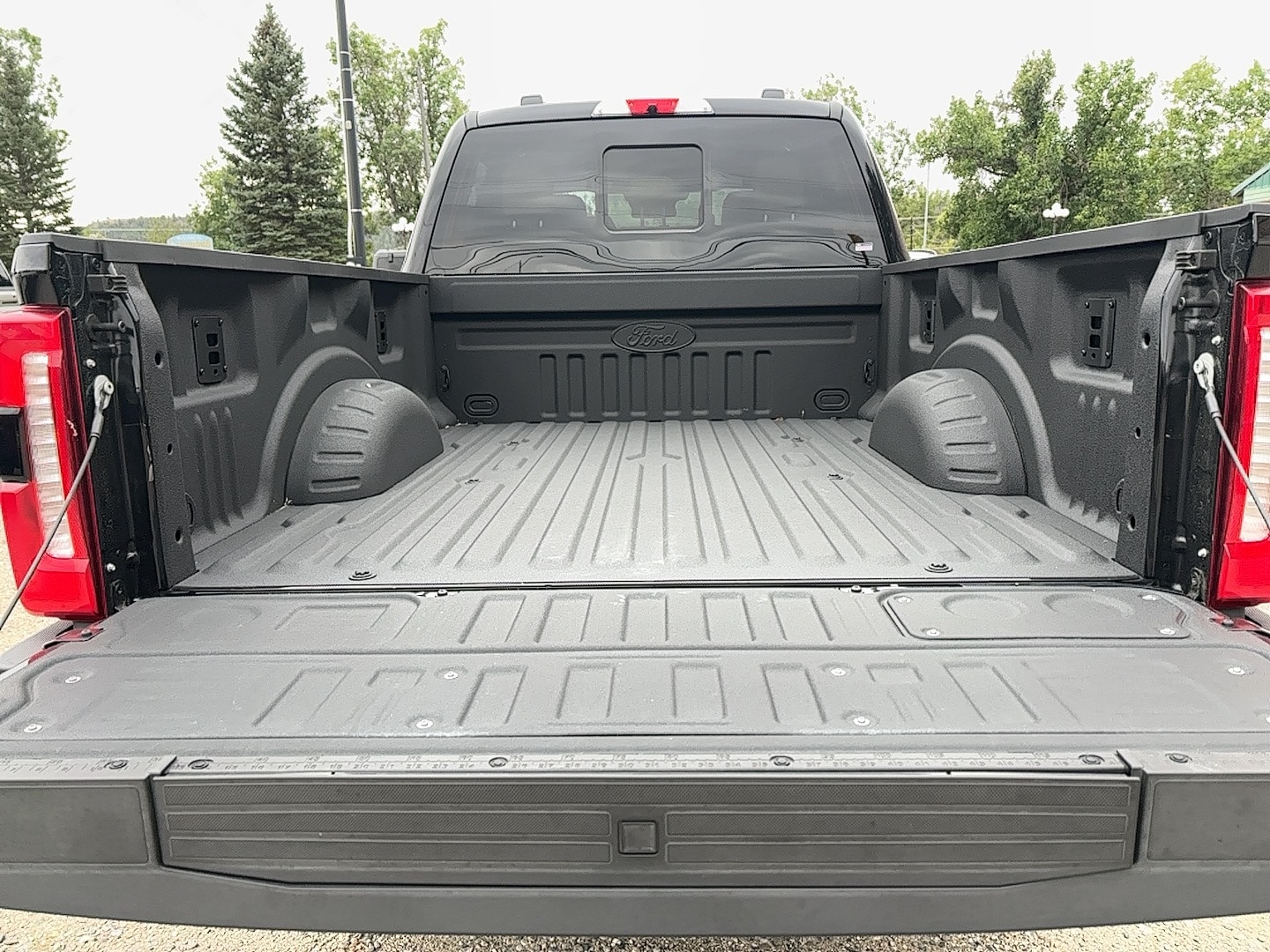 2026 Ford F-350 Super Duty XLT - Photo 20