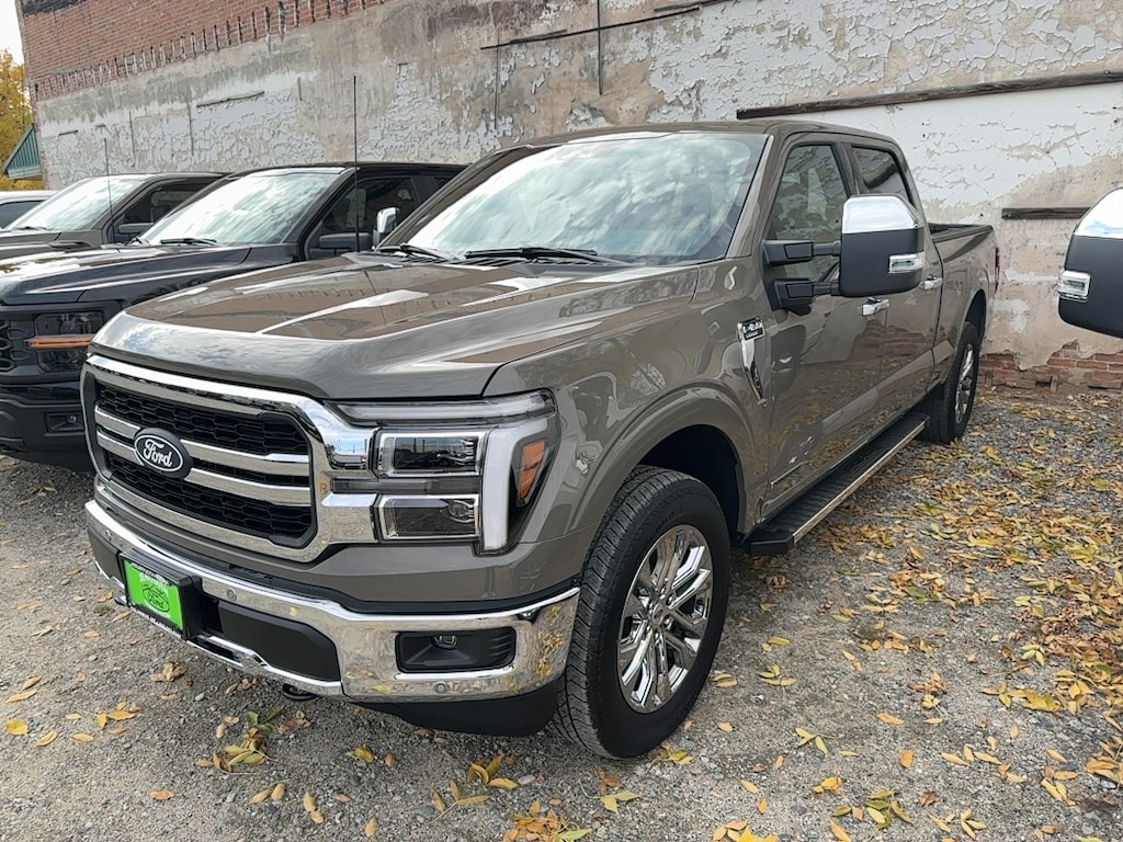 New 2025 Ford F-150 Lariat TRUCK