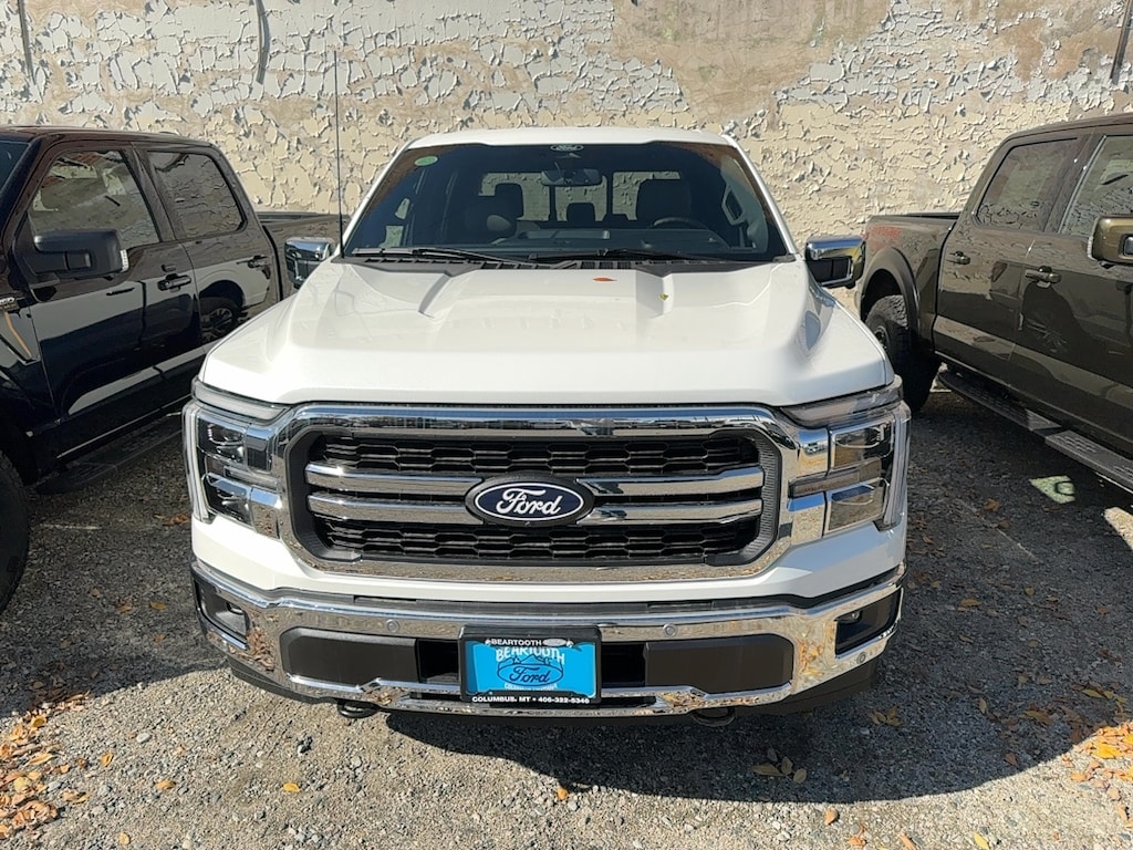 New 2025 Ford F-150 Lariat TRUCK