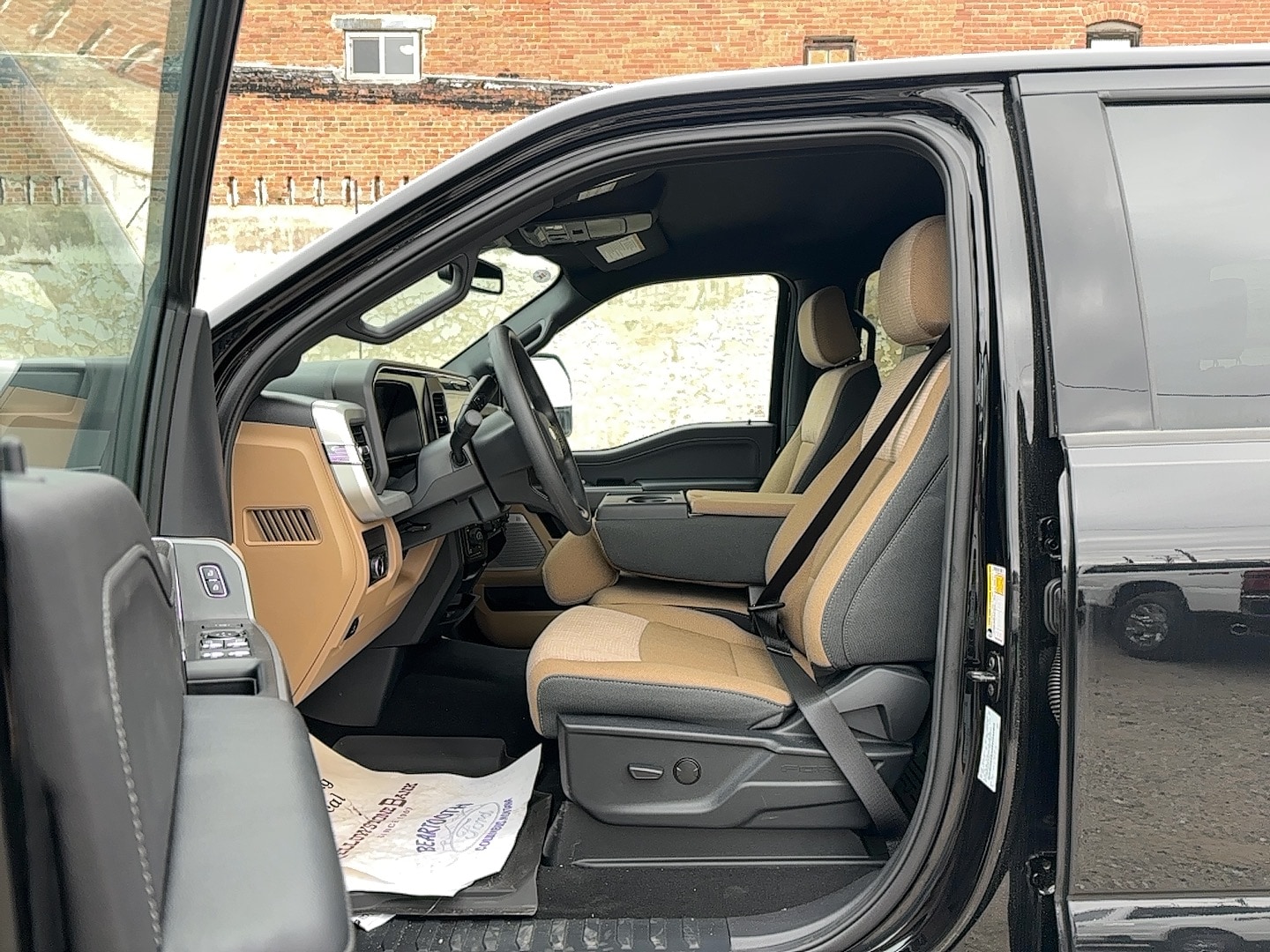 2026 Ford F-350 Super Duty XLT - Photo 9