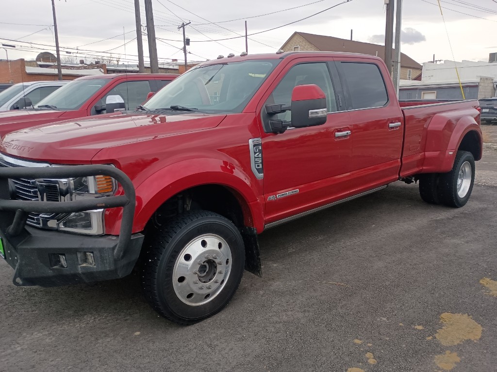 2020 Ford F-450 Super Duty Limited's photo