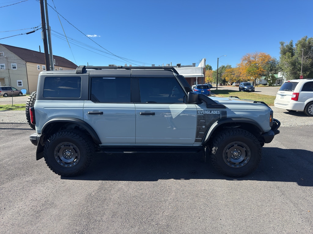 2024 Ford Bronco 4-Door Everglades - Photo 4