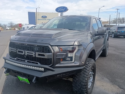 2020 Ford F-150 Raptor Truck SuperCrew Cab