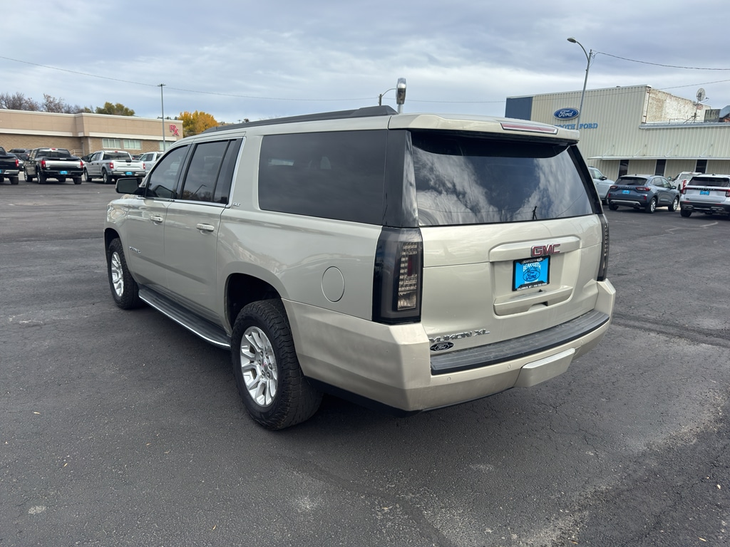 2017 GMC Yukon XL SLT - Photo 7