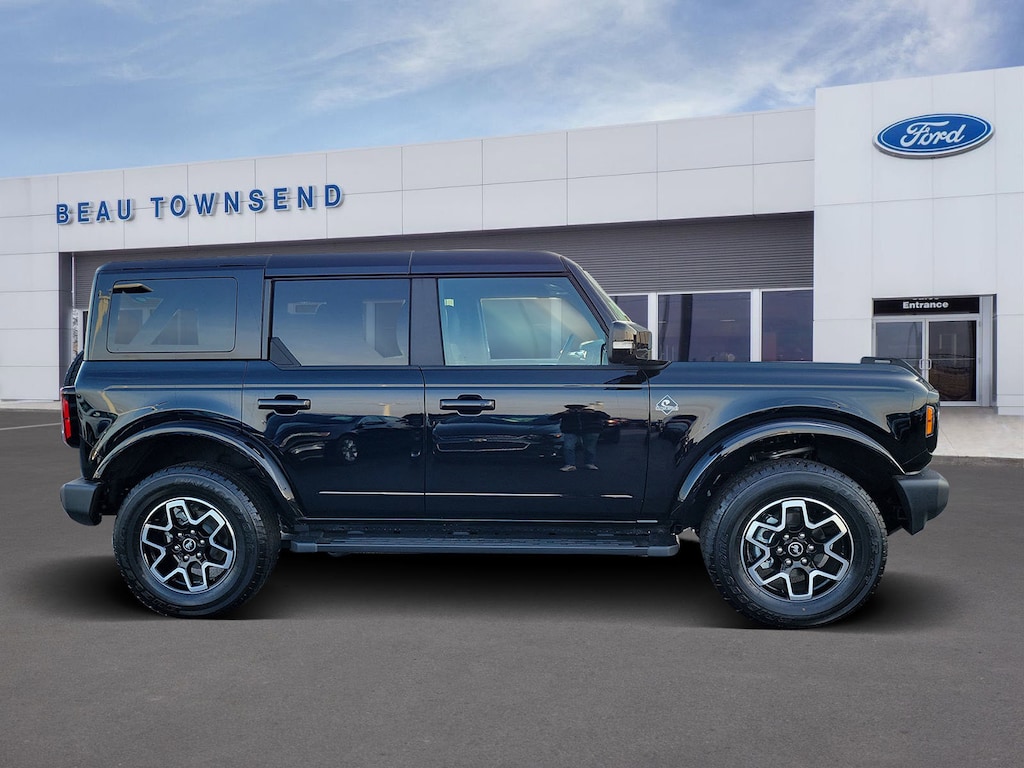 Certified 2024 Ford Bronco Outer Banks Outer Banks 4x4