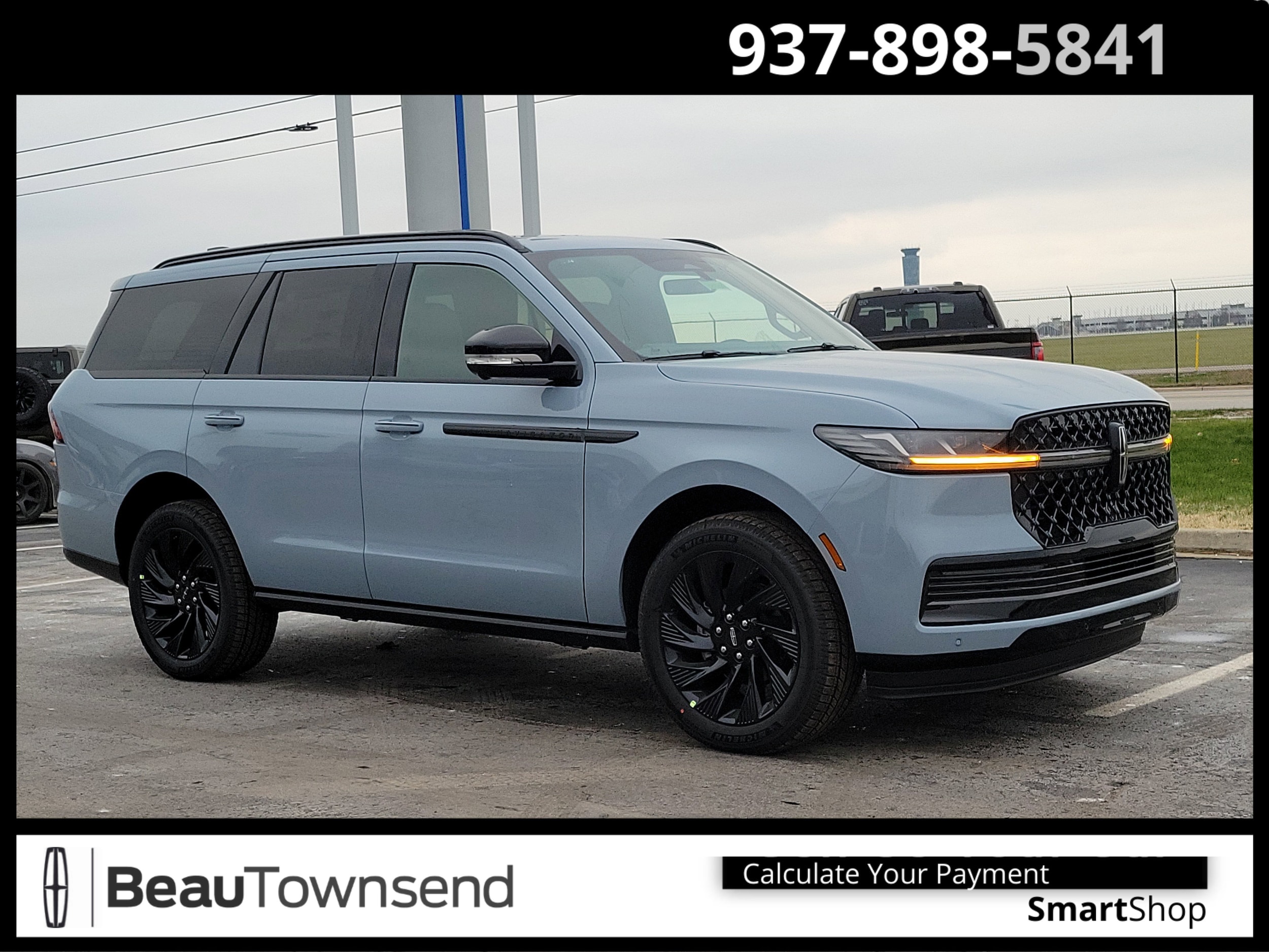 2025 Lincoln Navigator Reserve's photo