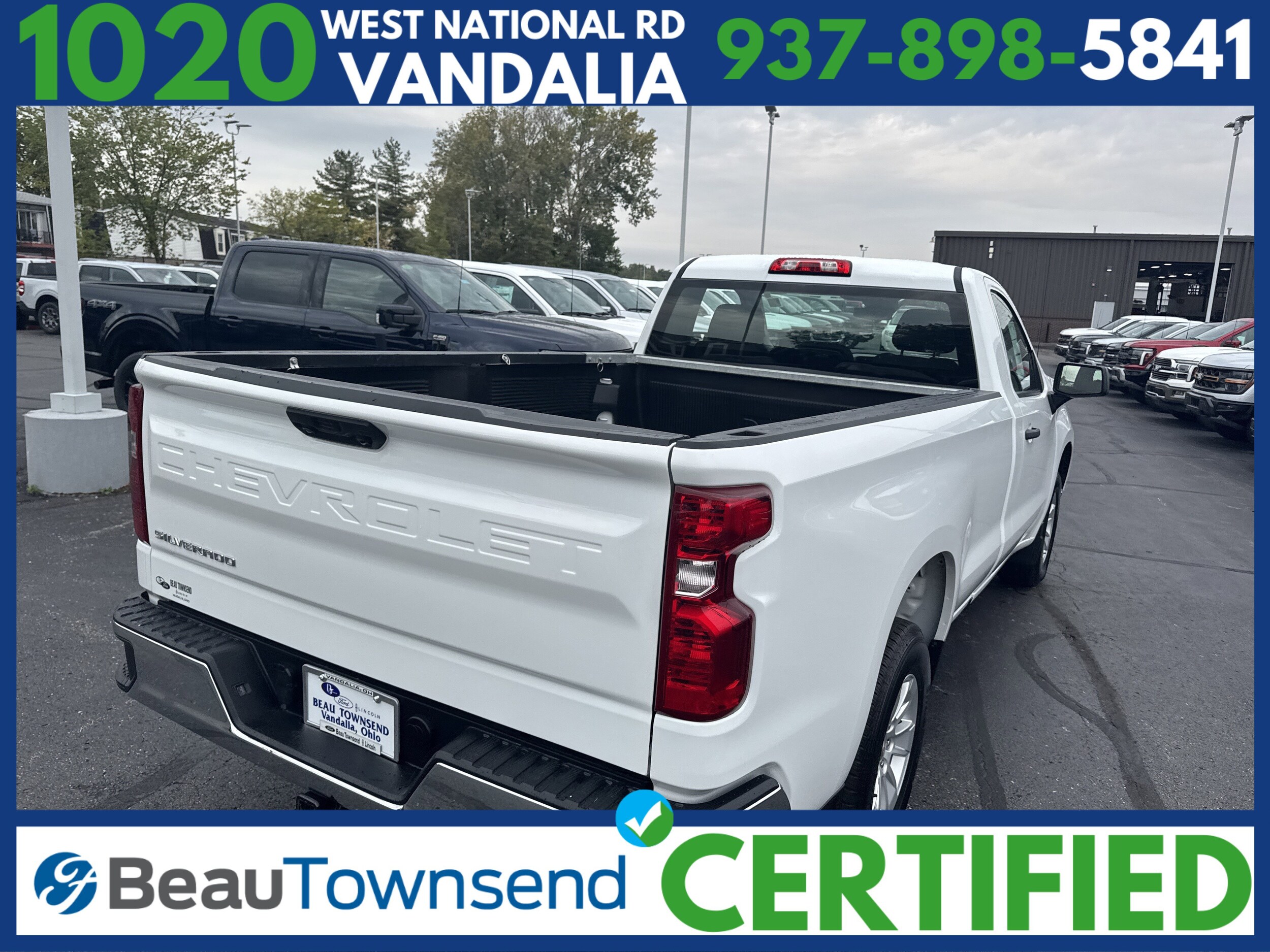 2024 Chevrolet Silverado 1500 Work Truck photo 3