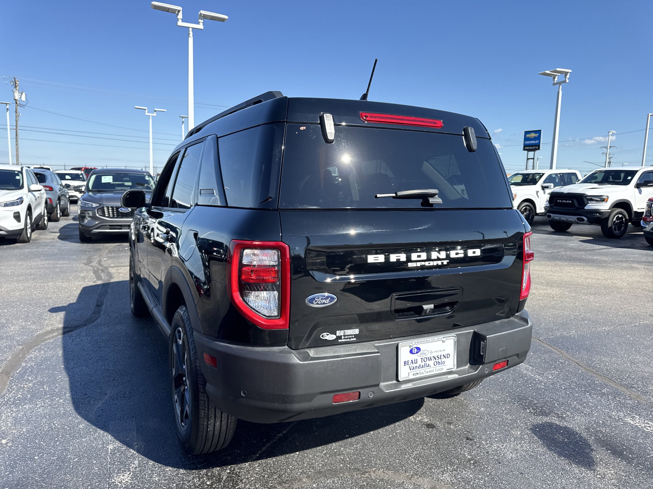 2024 Ford Bronco Sport Outer Banks photo 2