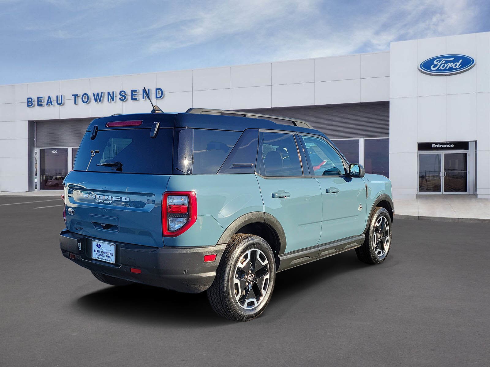 2021 Ford Bronco Sport Outer Banks photo 3