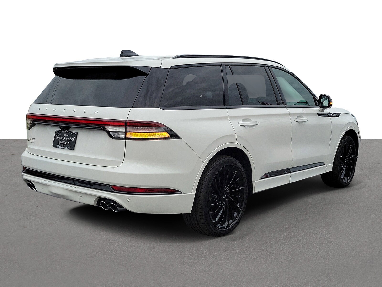 2025 Lincoln Aviator Reserve photo 3