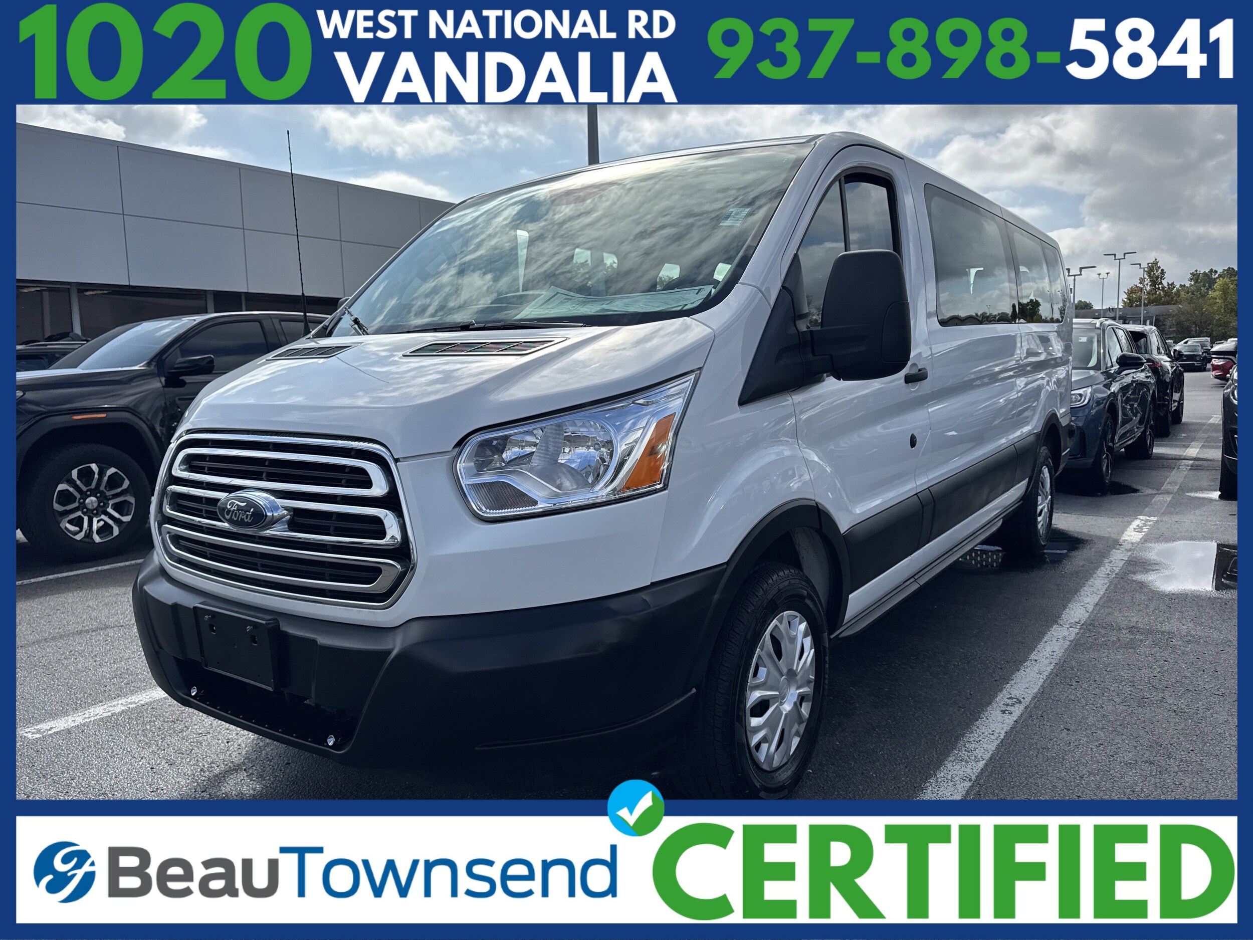 2019 Ford Transit Passenger XLT photo 2