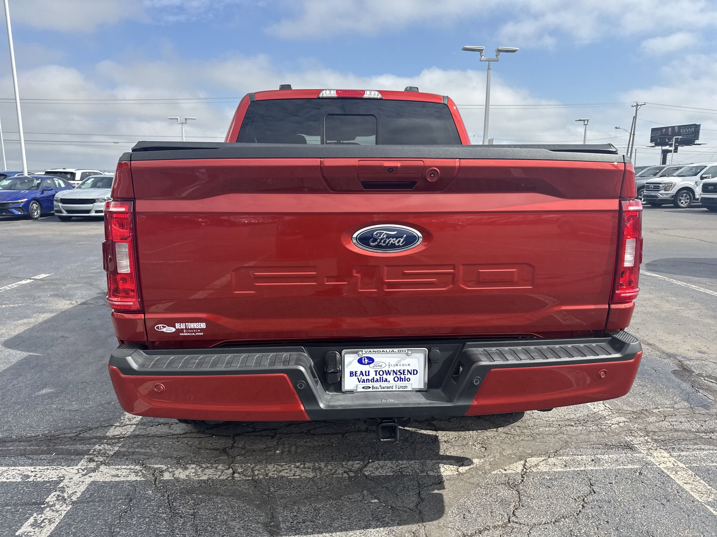2023 Ford F-150 XLT photo 4