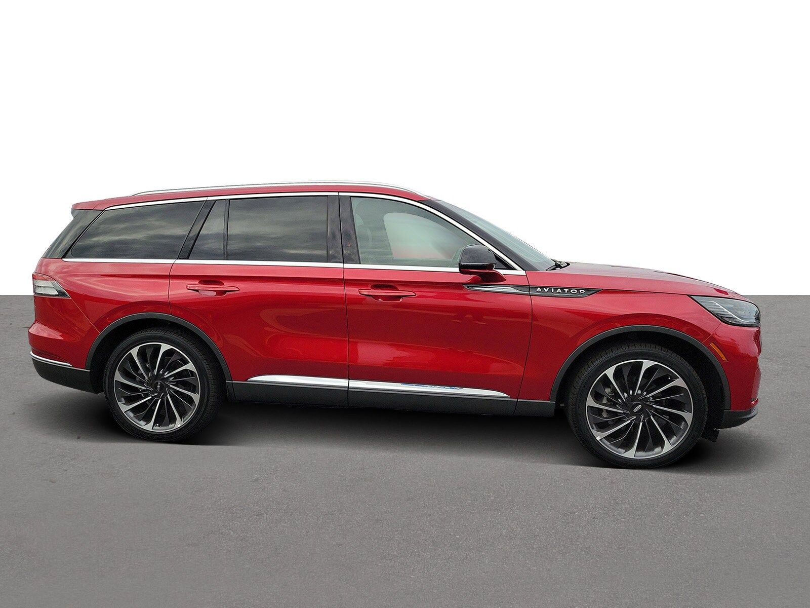 2025 Lincoln Aviator Reserve photo 3