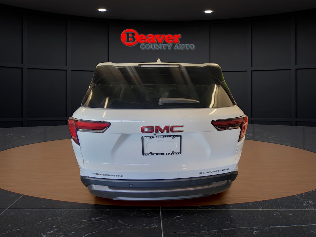 Used 2026 GMC Terrain FWD Elevation FWD Elevation