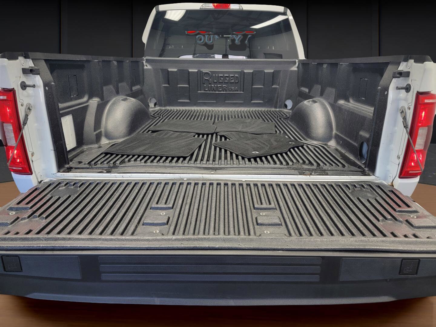 2022 Ford F-150 XLT - Photo 11