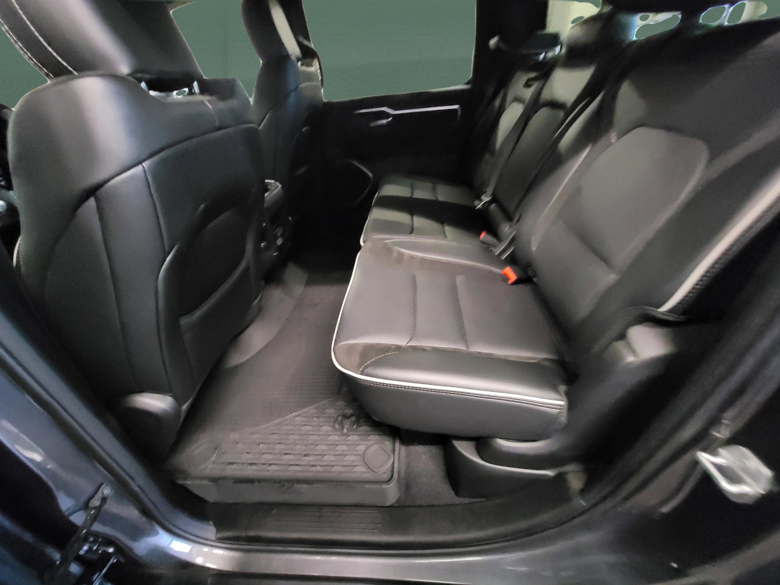 2026 RAM 1500 Laramie - Photo 14
