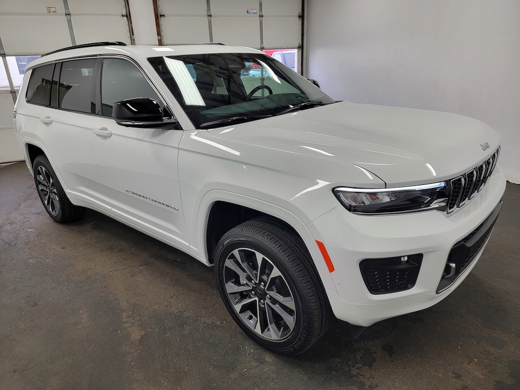 New 2025 Jeep Grand Cherokee L Overland Sport Utility