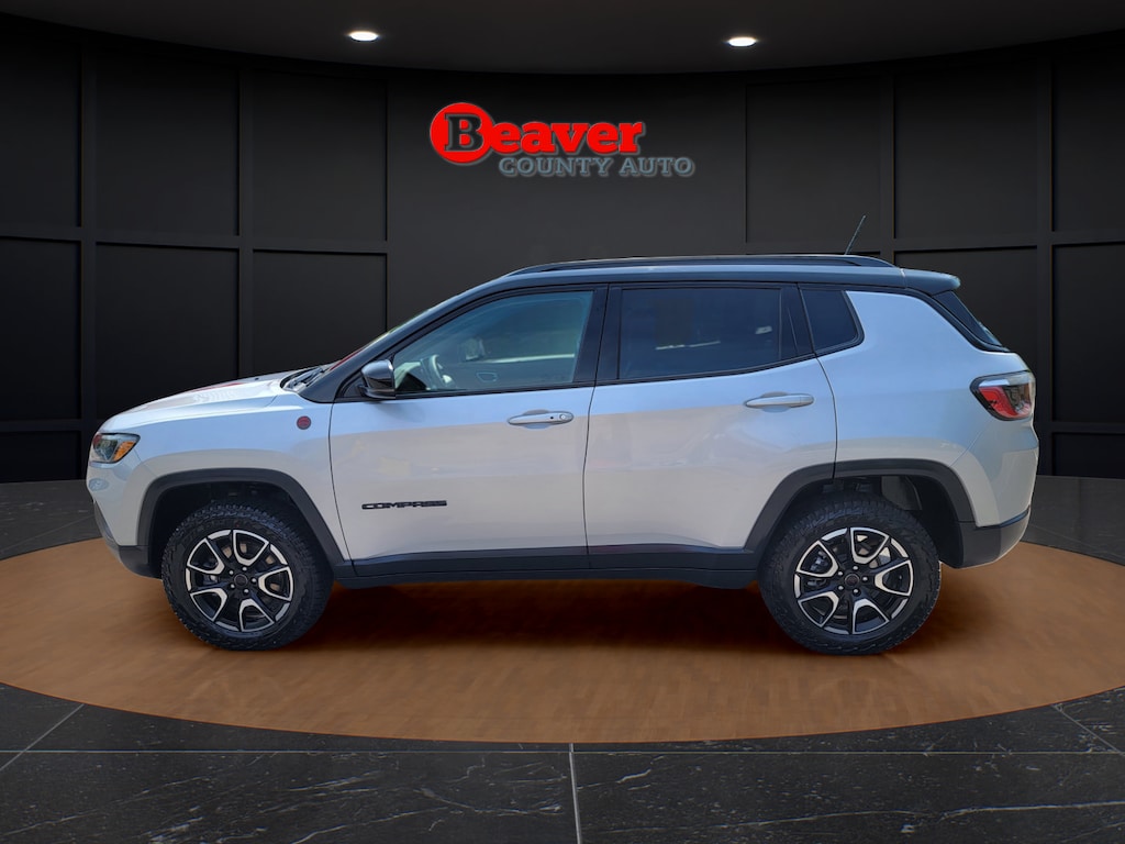 Used 2025 Jeep Compass Trailhawk Trailhawk 4x4