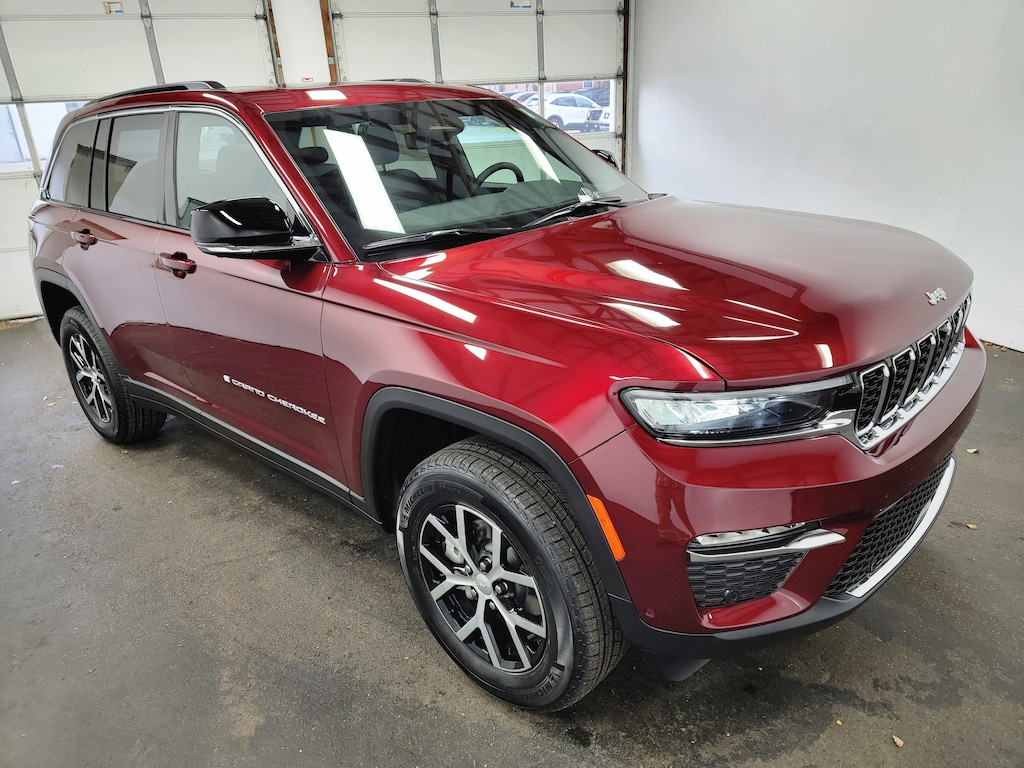 New 2025 Jeep Grand Cherokee Limited Sport Utility