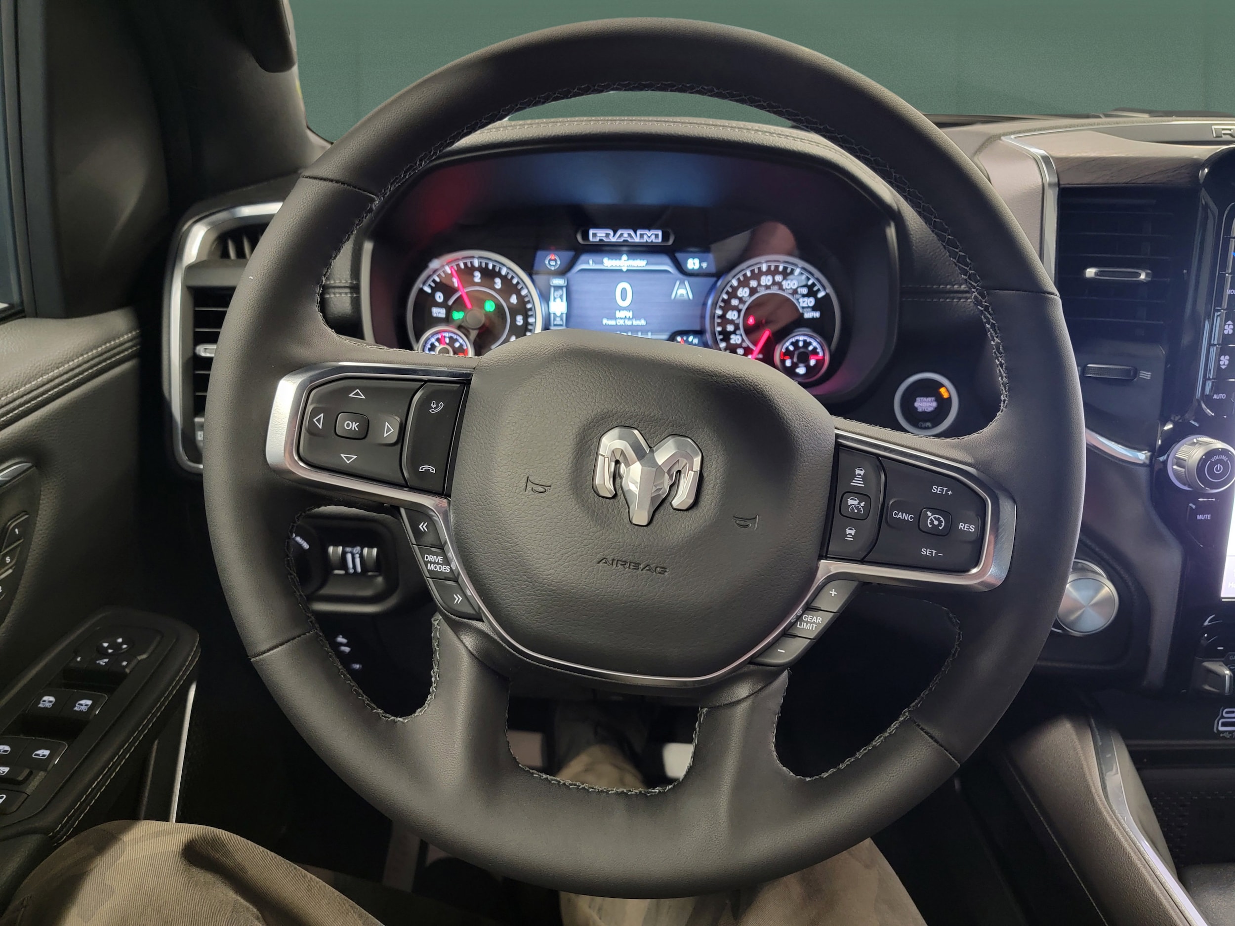 2026 RAM 1500 Laramie - Photo 19