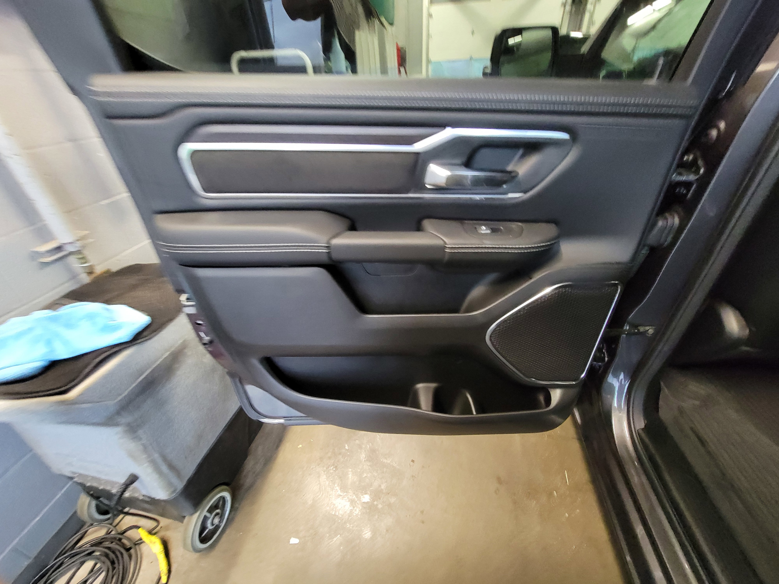 2026 RAM 1500 Laramie - Photo 16