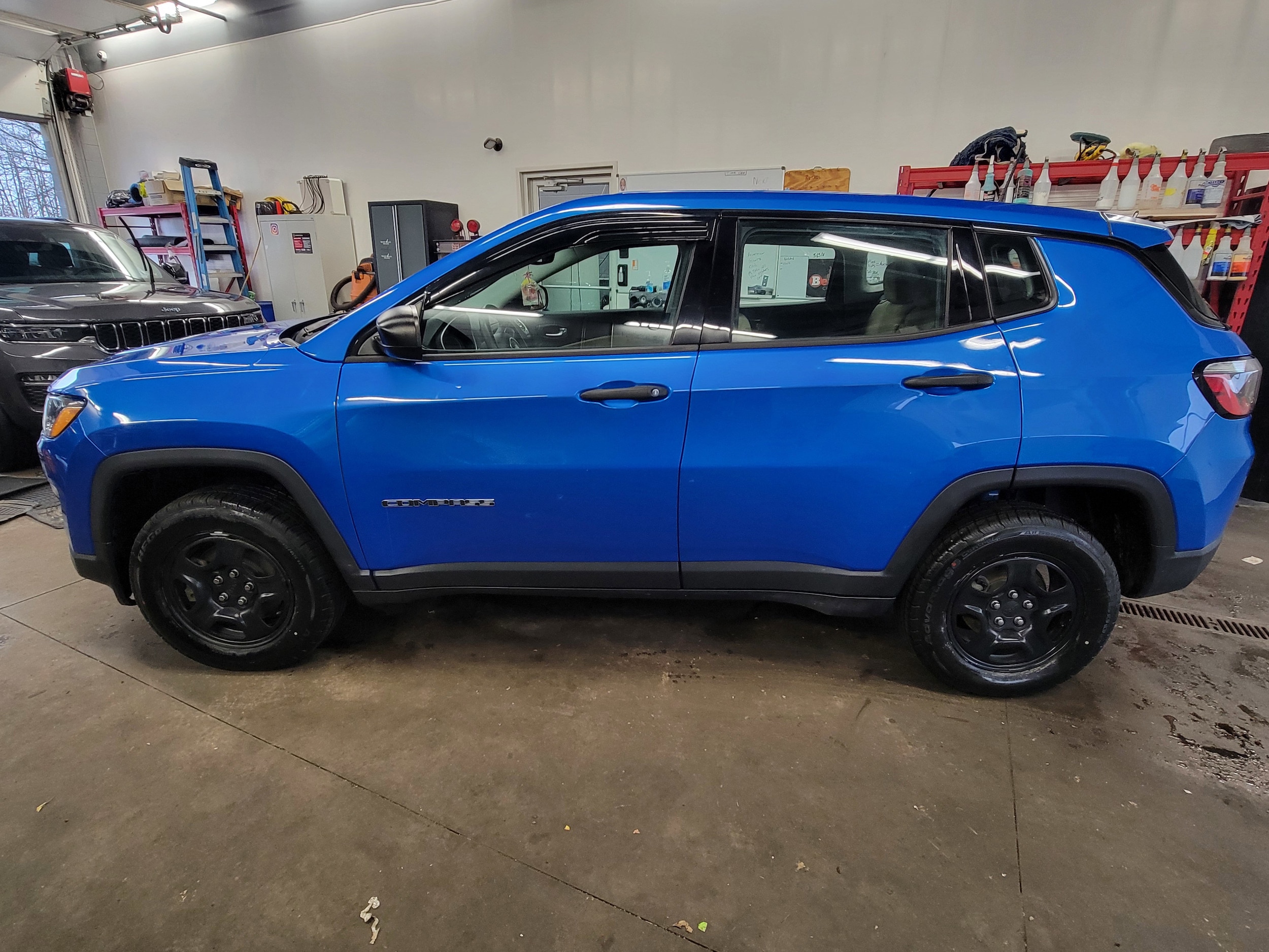Used 2019 Jeep Compass Sport with VIN 3C4NJDAB8KT838969 for sale in Beaver Falls, PA