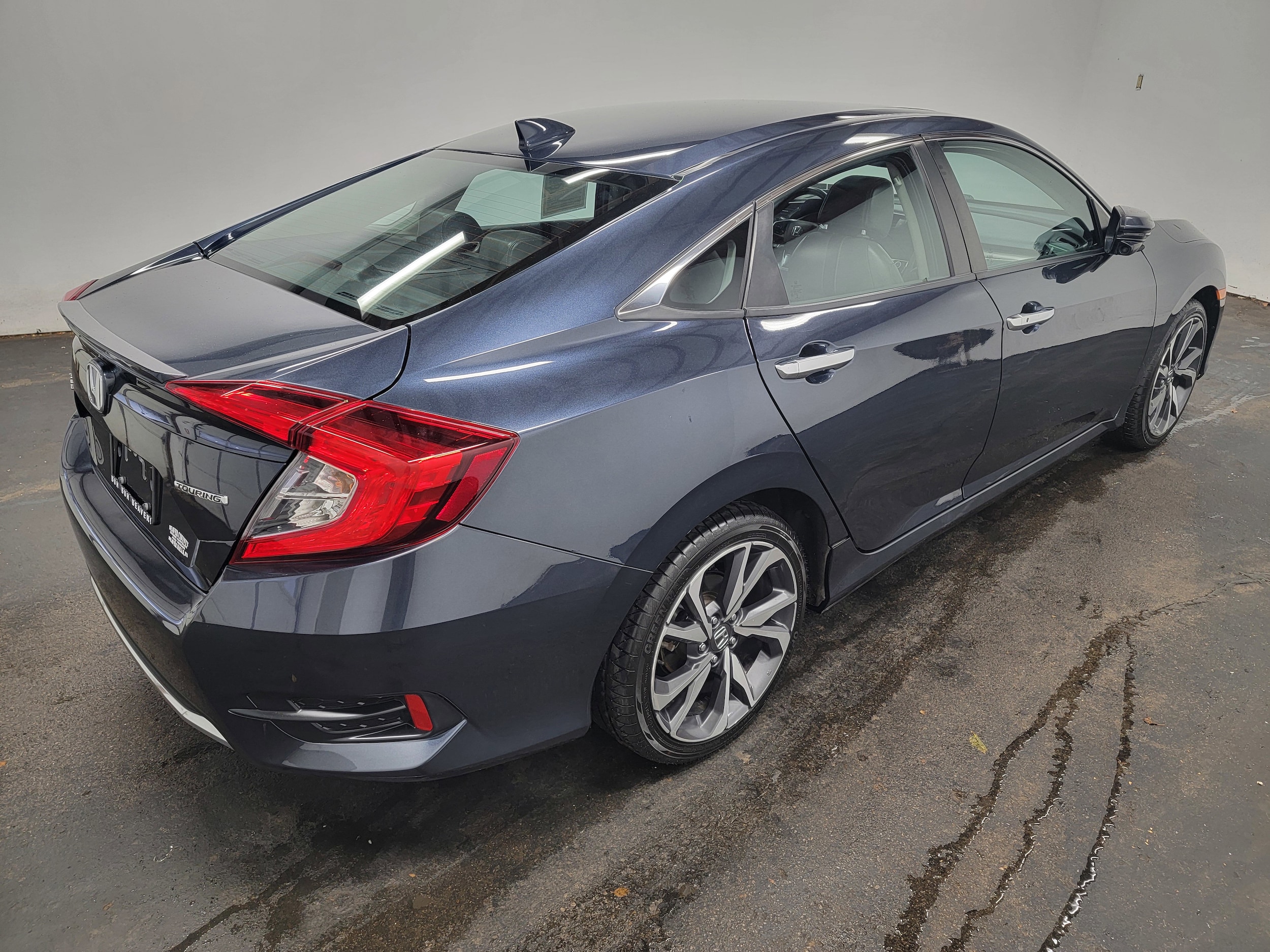 2021 Honda Civic Touring photo 3