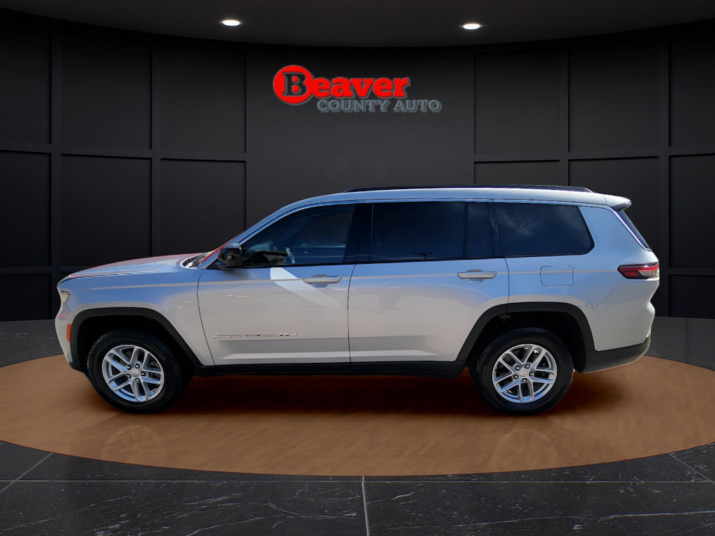 Used 2025 Jeep Grand Cherokee L Laredo X Laredo X 4x4