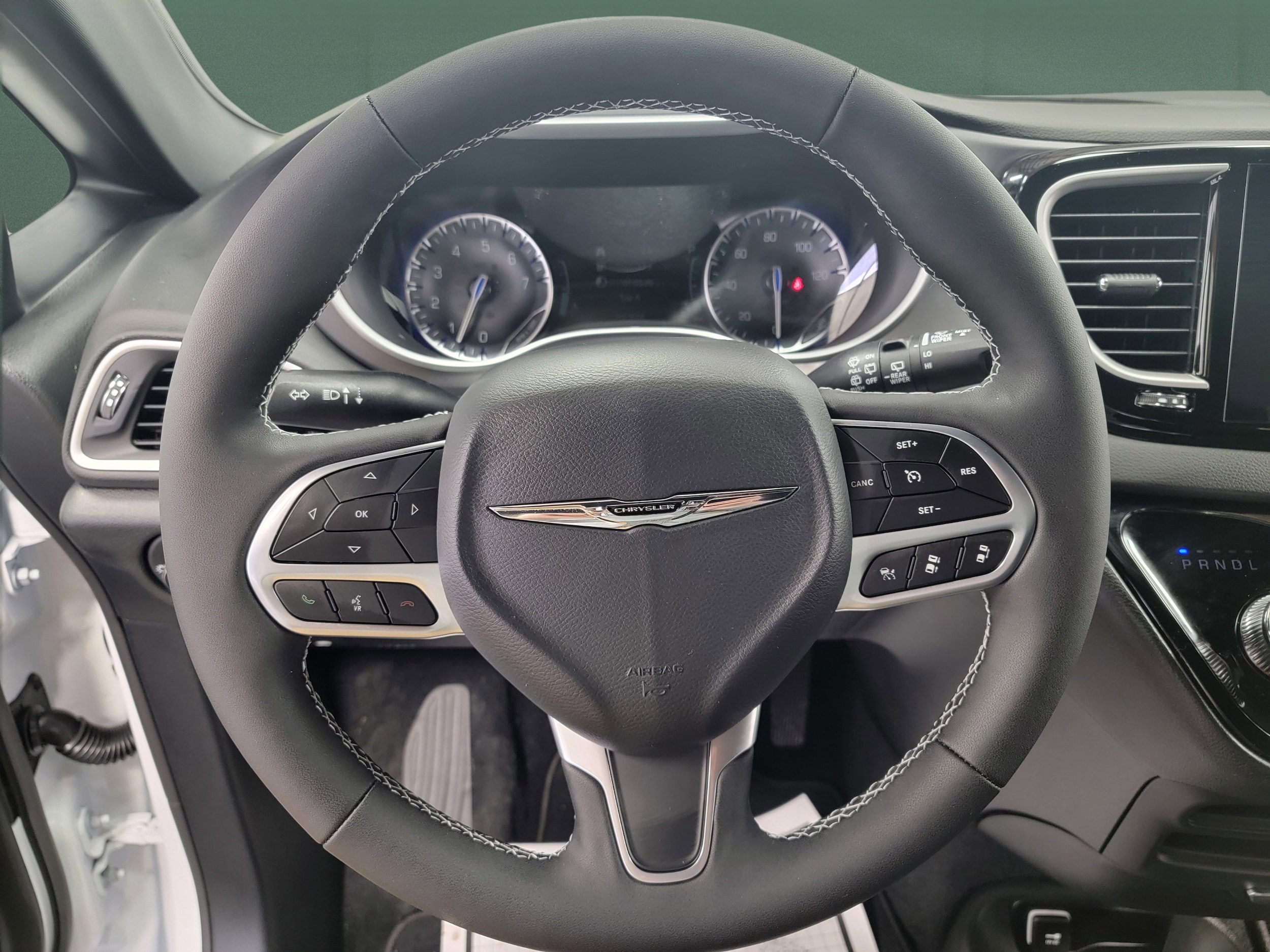2026 Chrysler Voyager LX - Photo 20