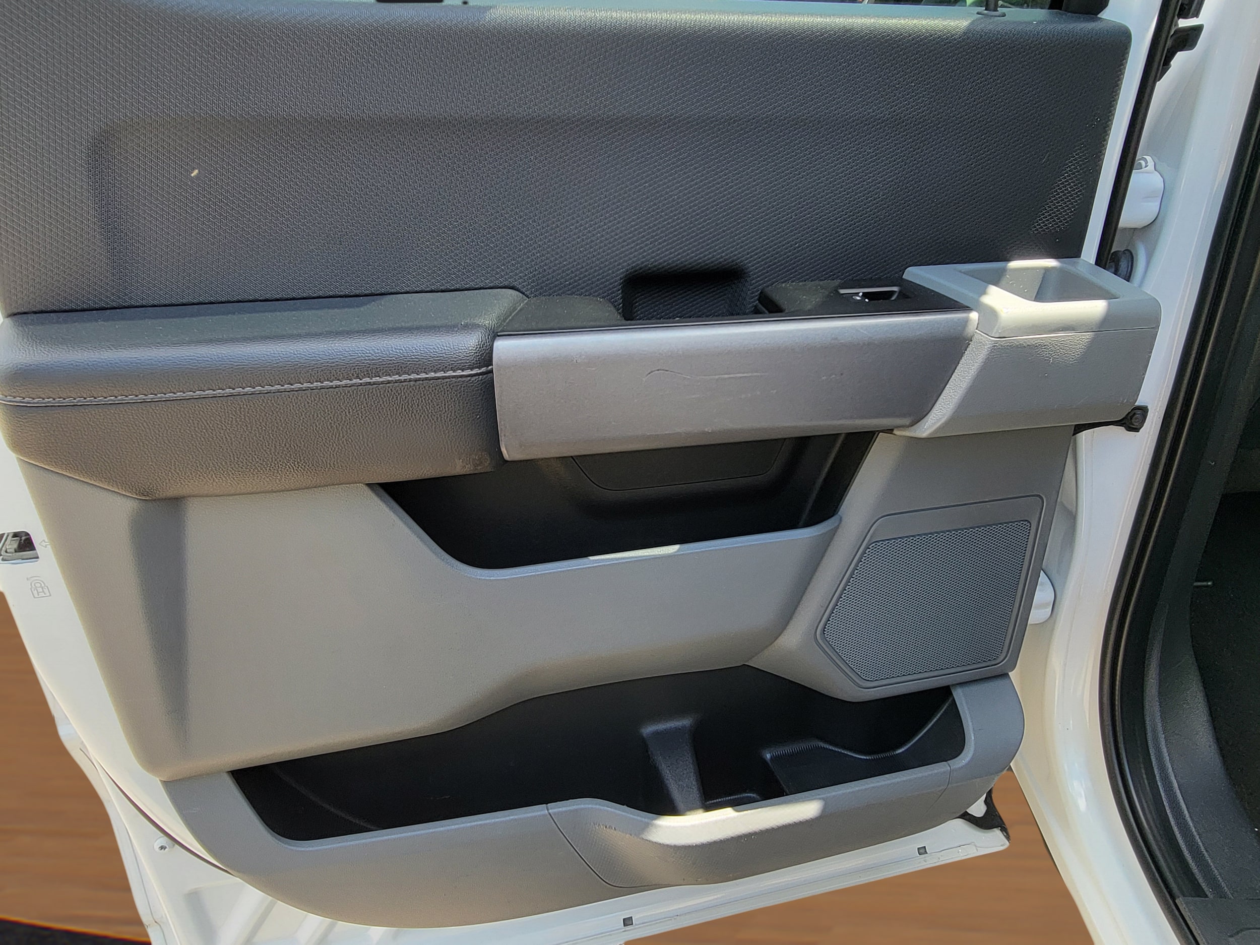 2022 Ford F-150 XLT - Photo 13