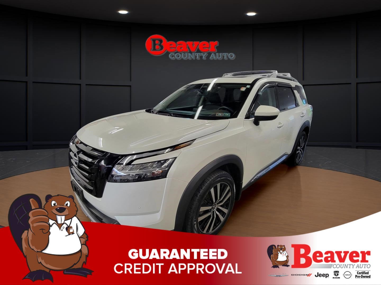 2023 Nissan Pathfinder Platinum 4WD's photo