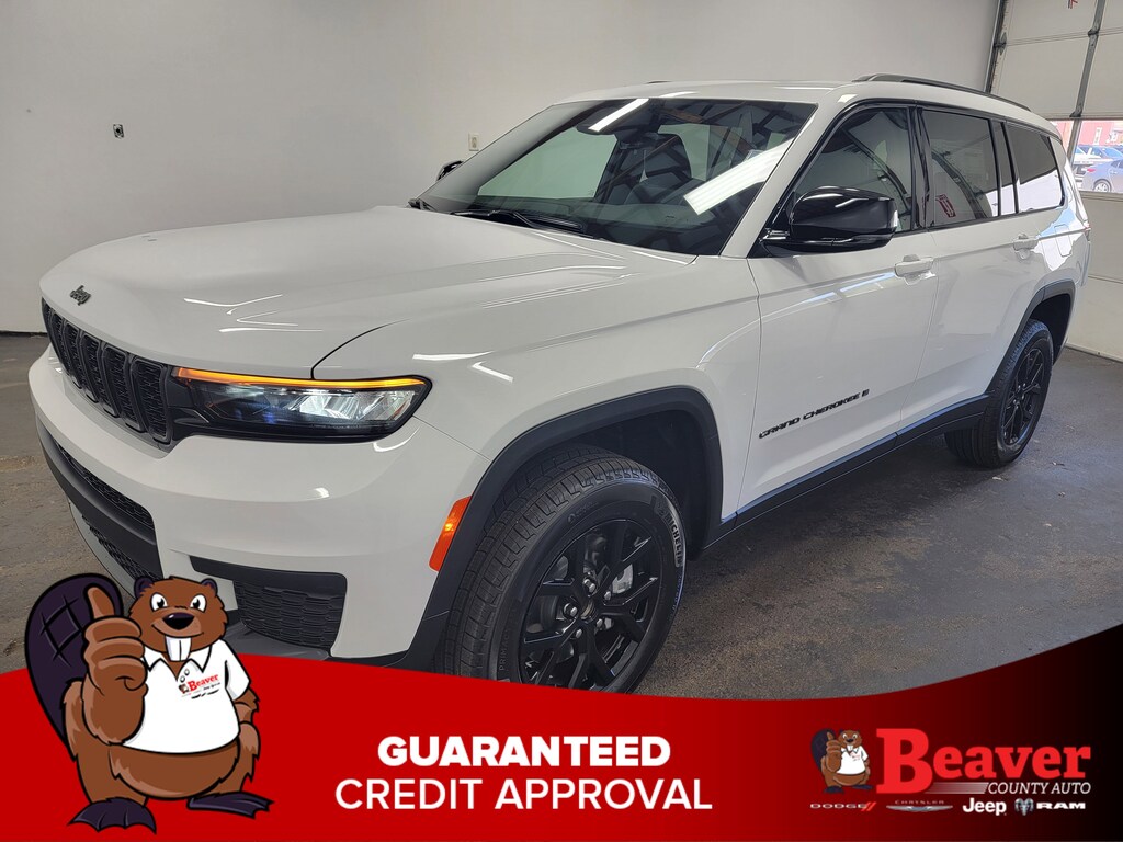 New 2025 Jeep Grand Cherokee L Laredo Sport Utility