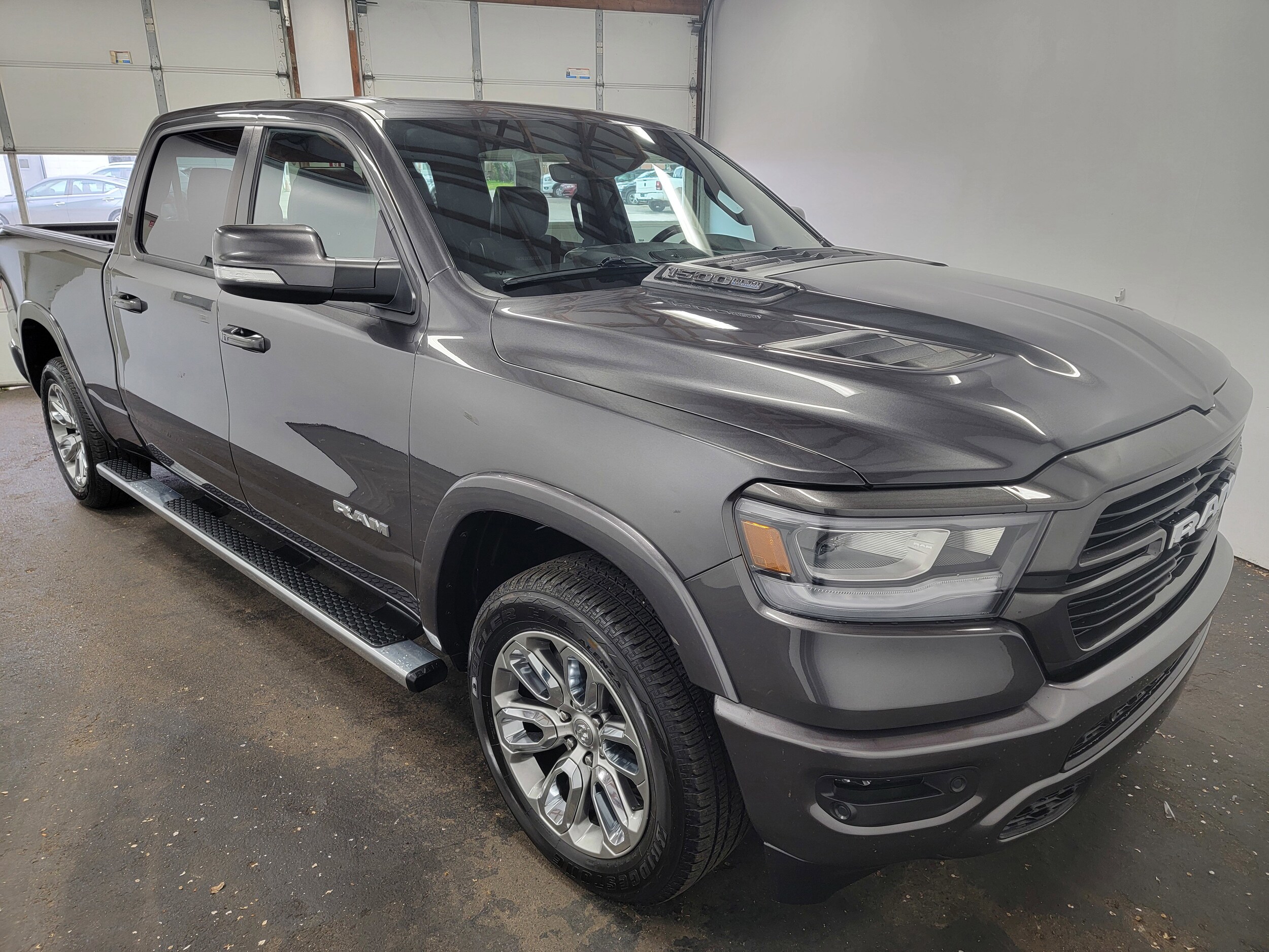 2022 Ram 1500 Laramie photo 4