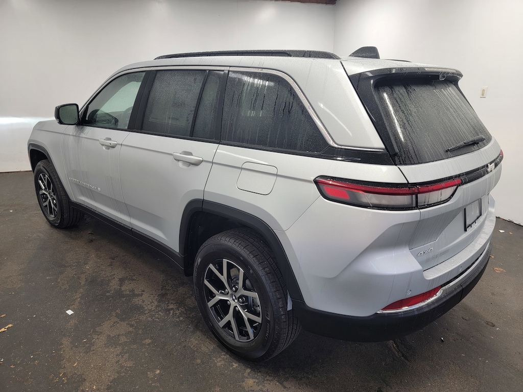 New 2025 Jeep Grand Cherokee Limited Sport Utility