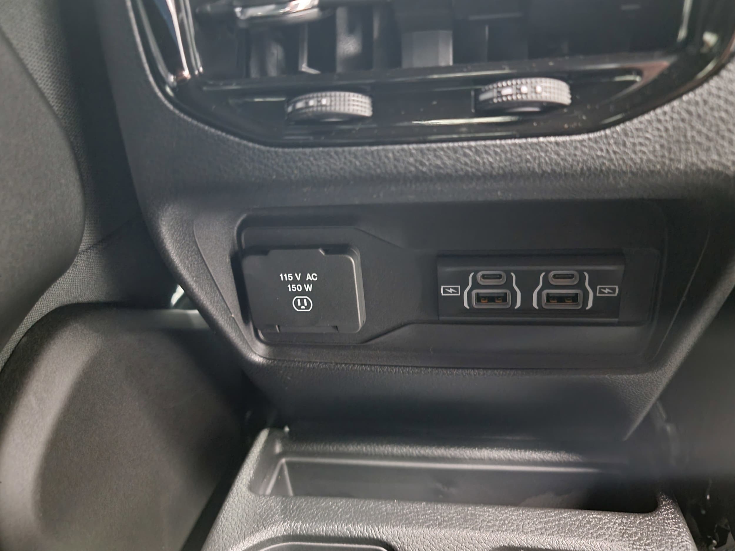2025 Jeep Grand Cherokee L Altitude - Photo 10