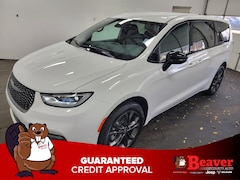 2026 Chrysler Pacifica Select Passenger Van