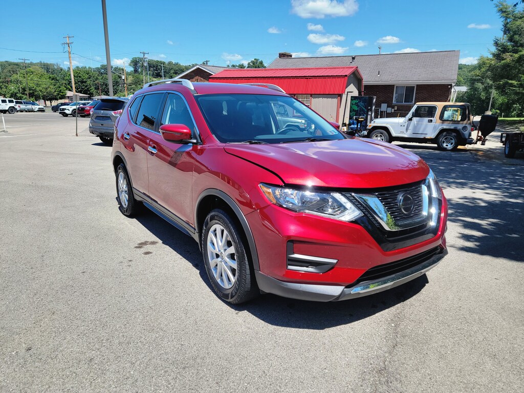 Used 2018 Nissan Rogue SV AWD SV