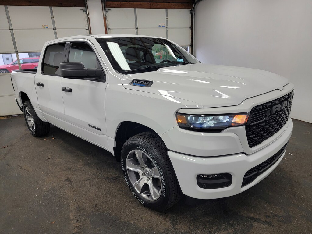 New 2025 Ram 1500 Tradesman Pickup