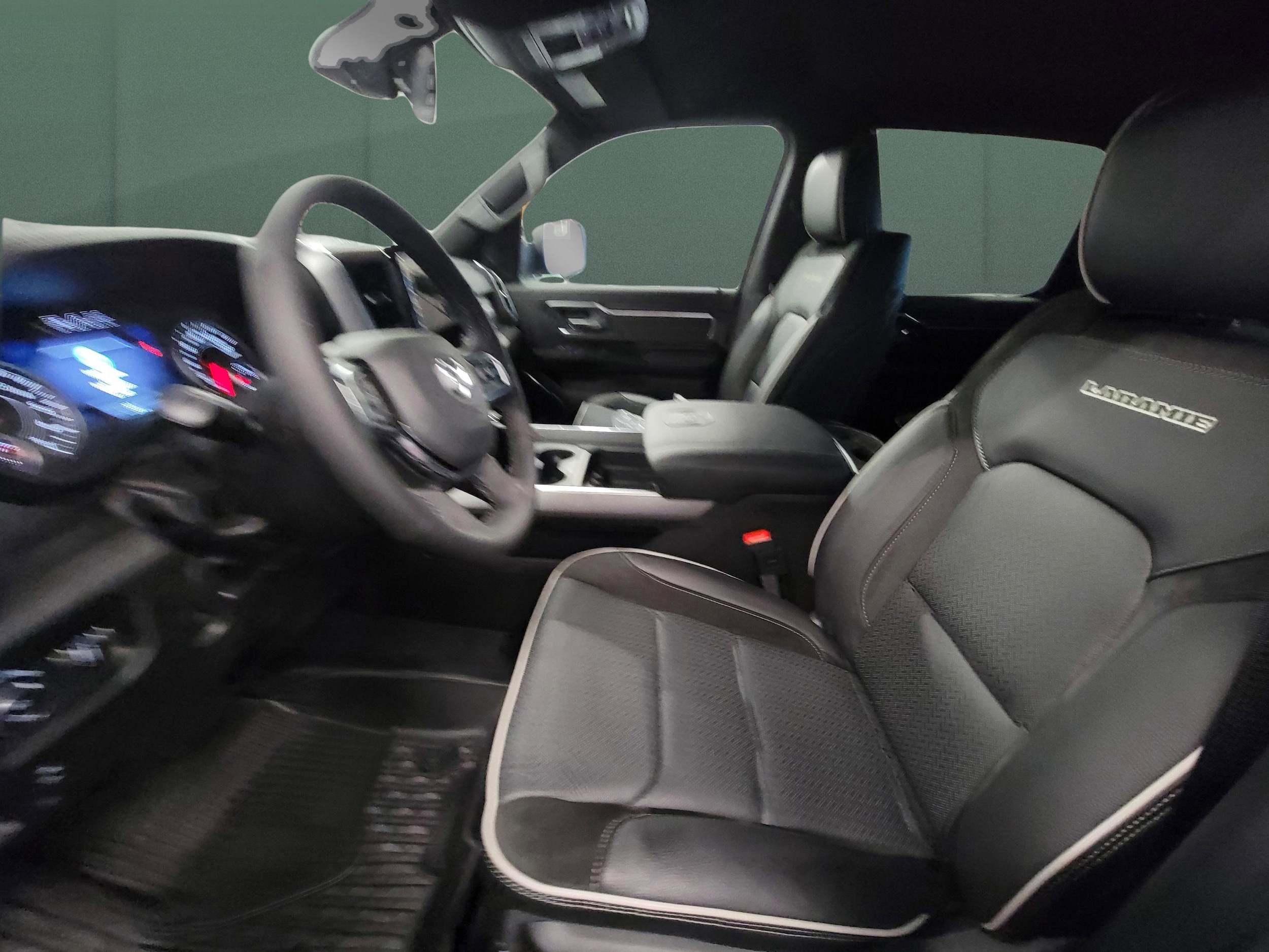 2026 RAM 1500 Laramie - Photo 11