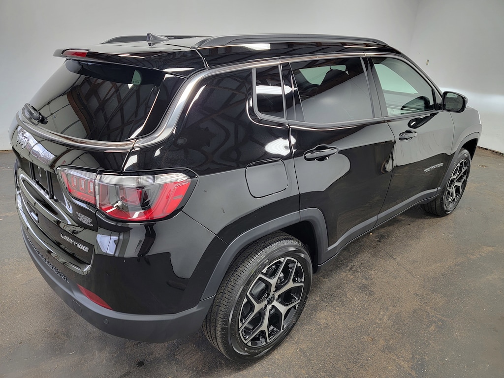 New 2026 Jeep Compass Limited Sport Utility