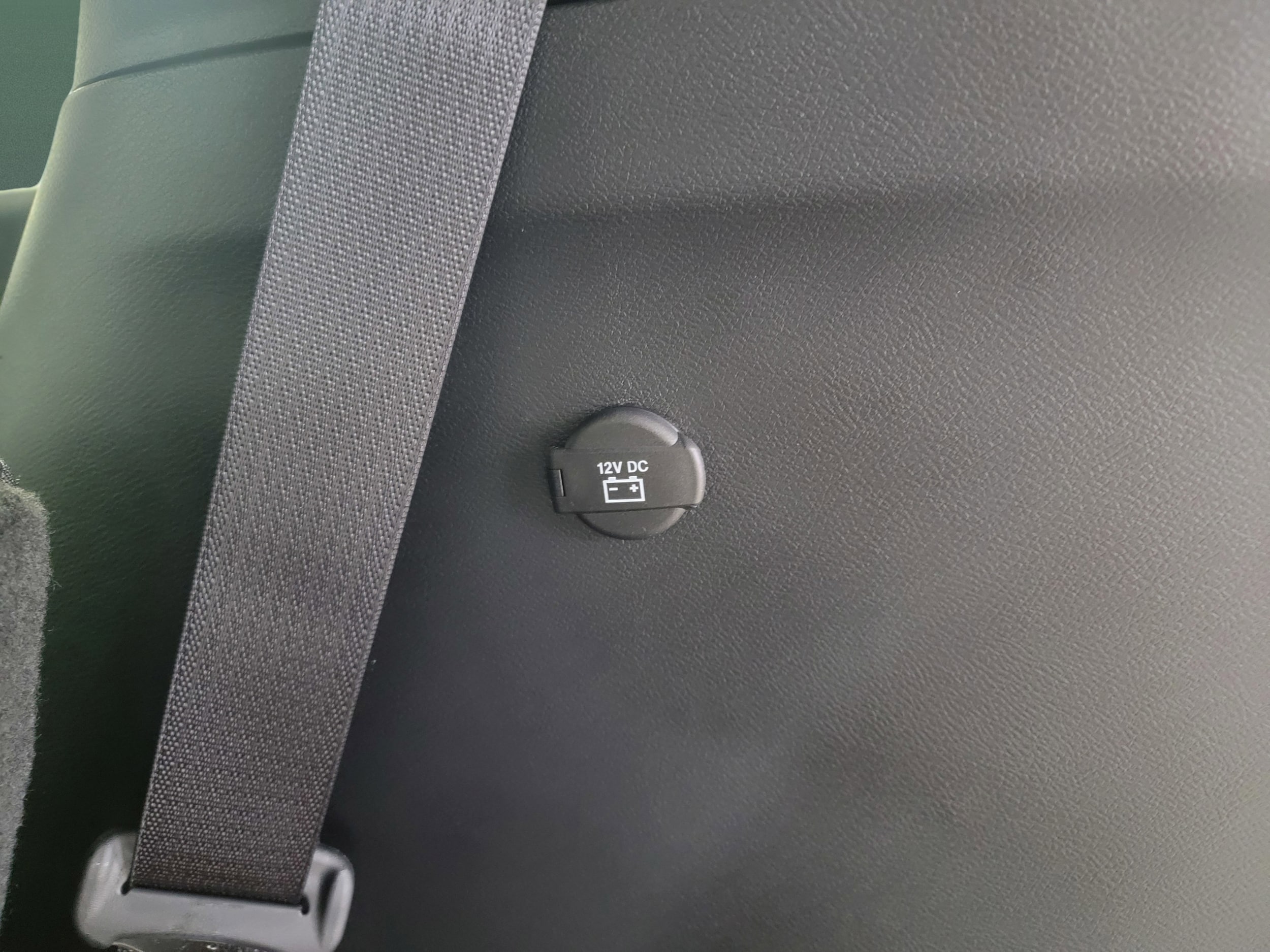 2026 Chrysler Voyager LX - Photo 12