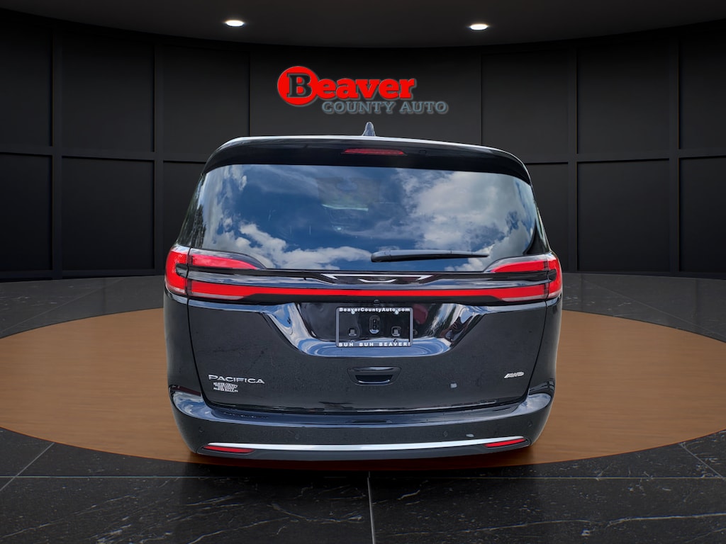 New 2027 Chrysler Pacifica Select Passenger Van