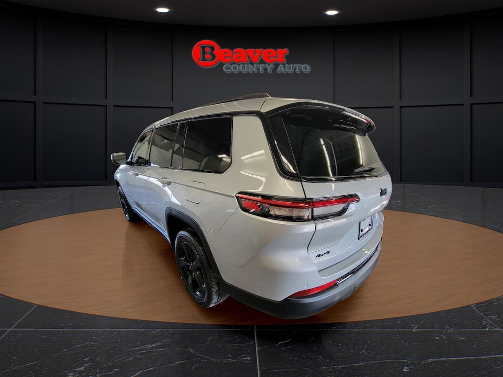 Used 2024 Jeep Grand Cherokee L Altitude X Altitude X 4x4