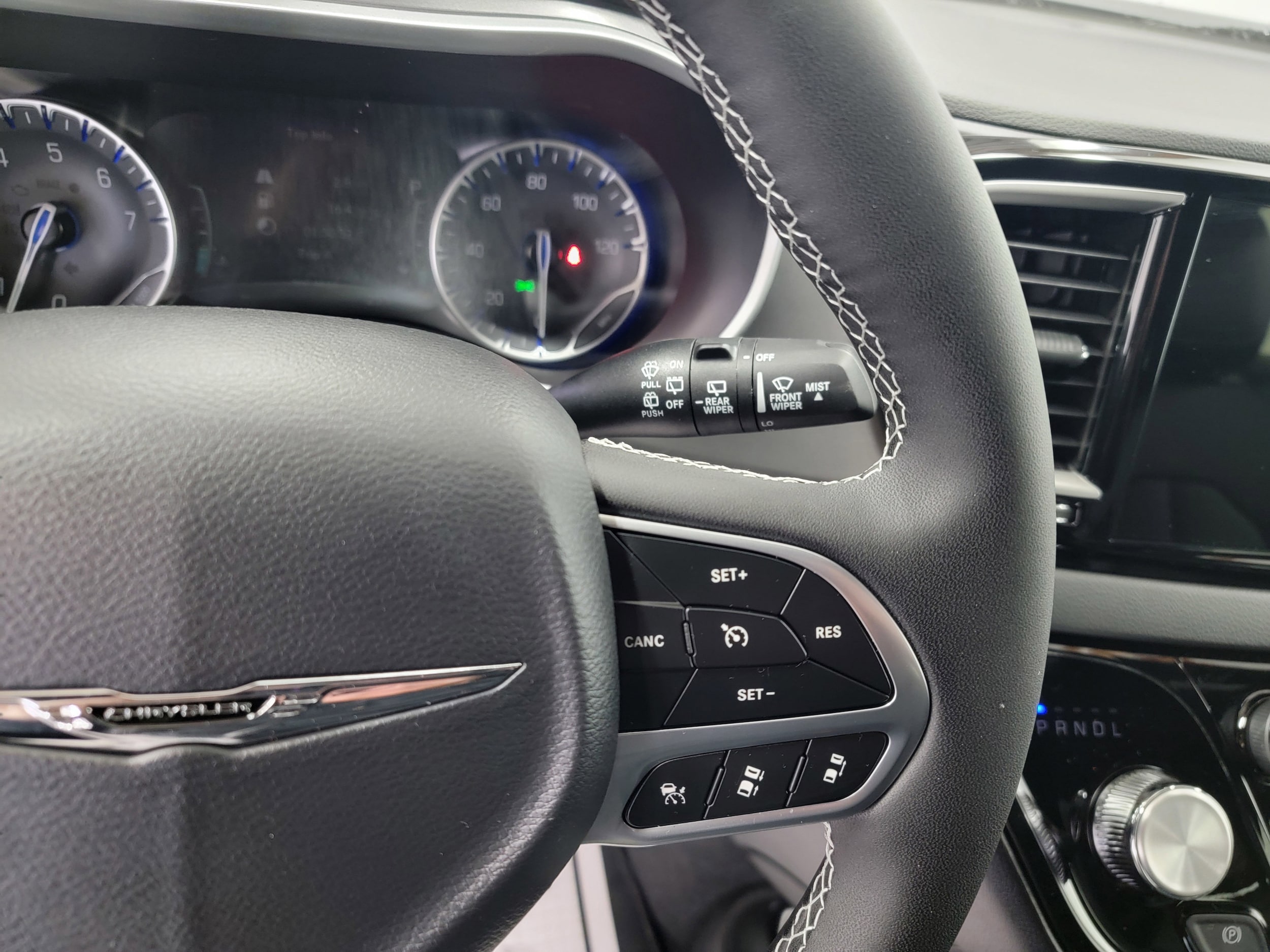 2026 Chrysler Voyager LX - Photo 23